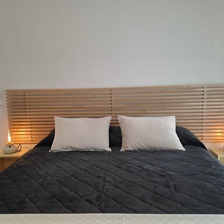 Apartamento Compartido Hab Privadas Playa De La Caleta Cádiz Exteriör bild
