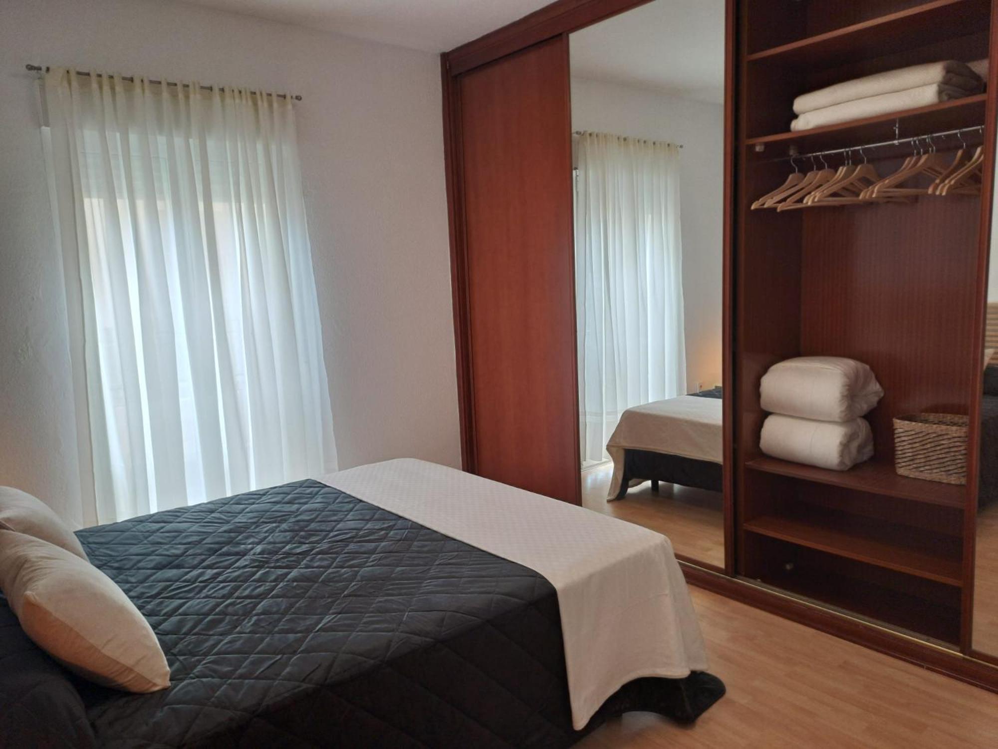Apartamento Compartido Hab Privadas Playa De La Caleta Cádiz Exteriör bild
