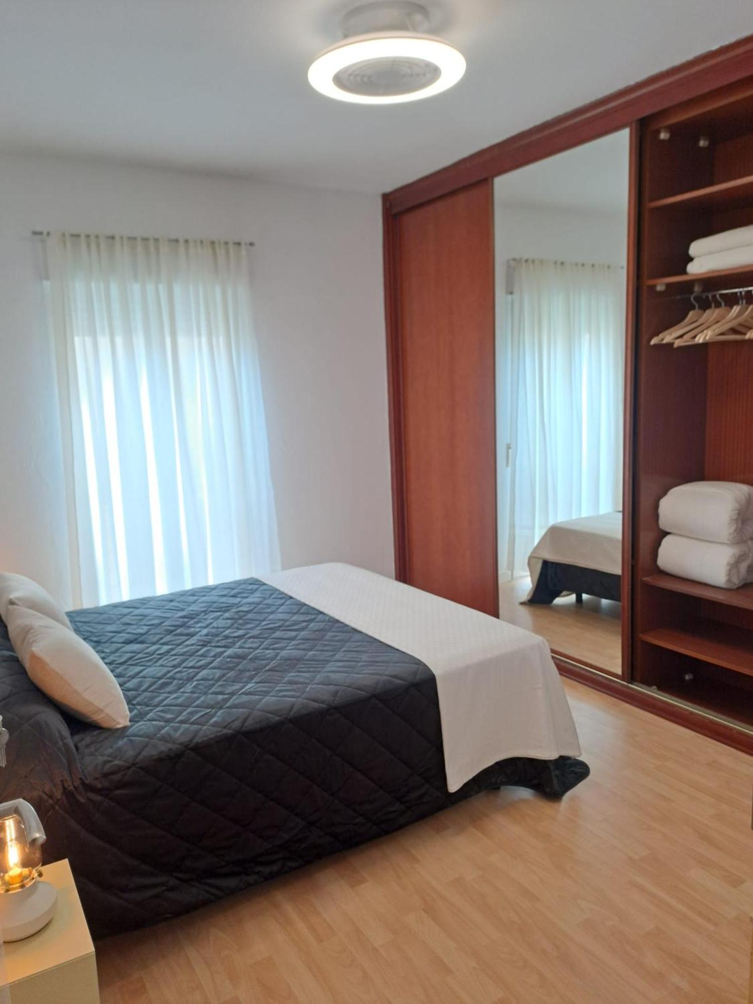 Apartamento Compartido Hab Privadas Playa De La Caleta Cádiz Exteriör bild