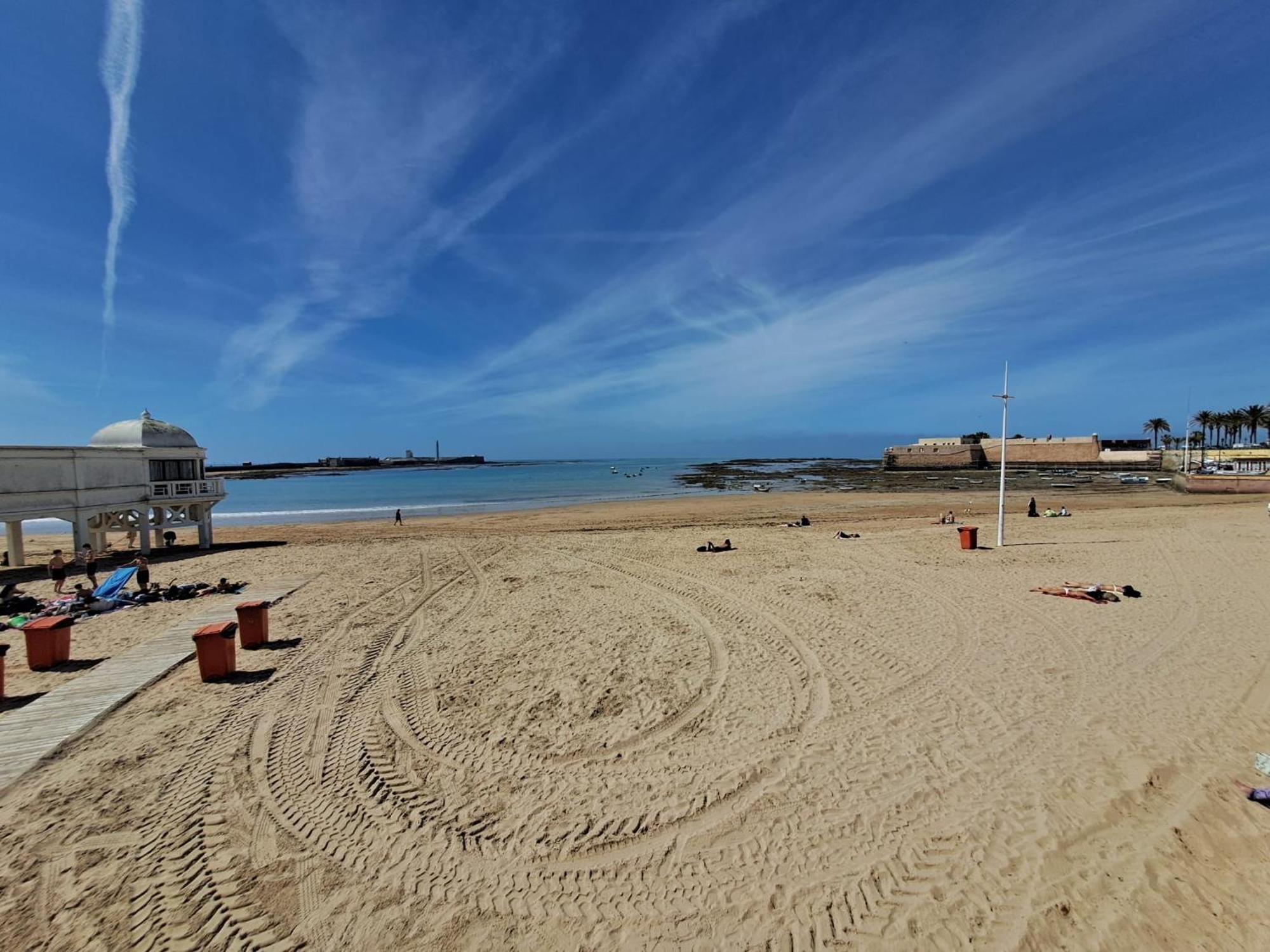 Apartamento Compartido Hab Privadas Playa De La Caleta Cádiz Exteriör bild
